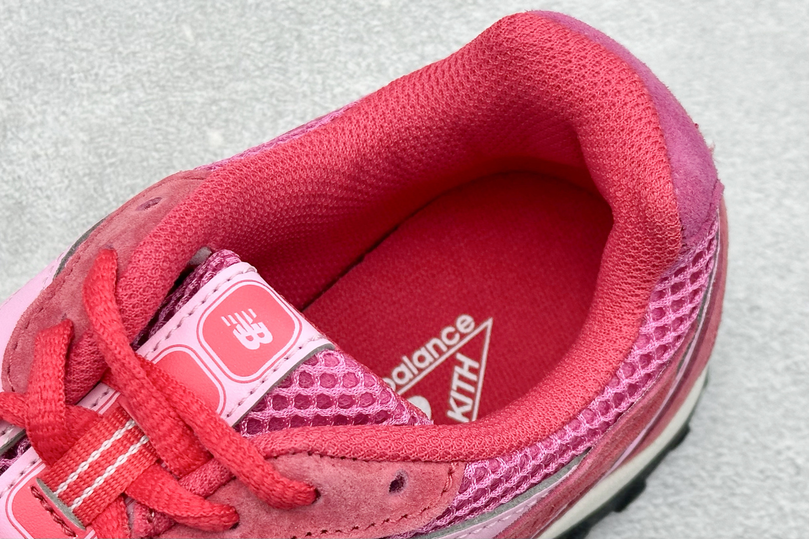 190 New Balance 新百伦204 复古休闲运动百搭老爹跑步鞋 U204LKTH-Chinese UA Cheap High Quatity Brand Clothes Bags handbags Sneakers wholesale wholesaler seller from China Factory suppliers Fashion Clothing Shoes best Quality Beautiful Price 190 New Balance 新百伦204 复古休闲运动百搭老爹跑步鞋 U204LKTH