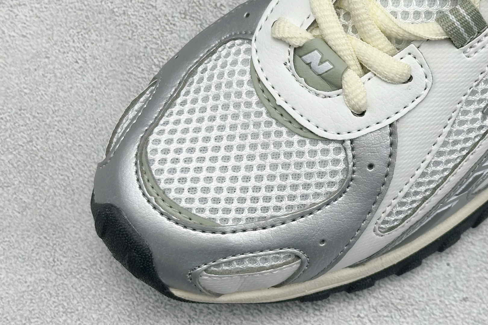 190 New Balance 新百伦204 复古休闲运动百搭老爹跑步鞋 U204LSWB