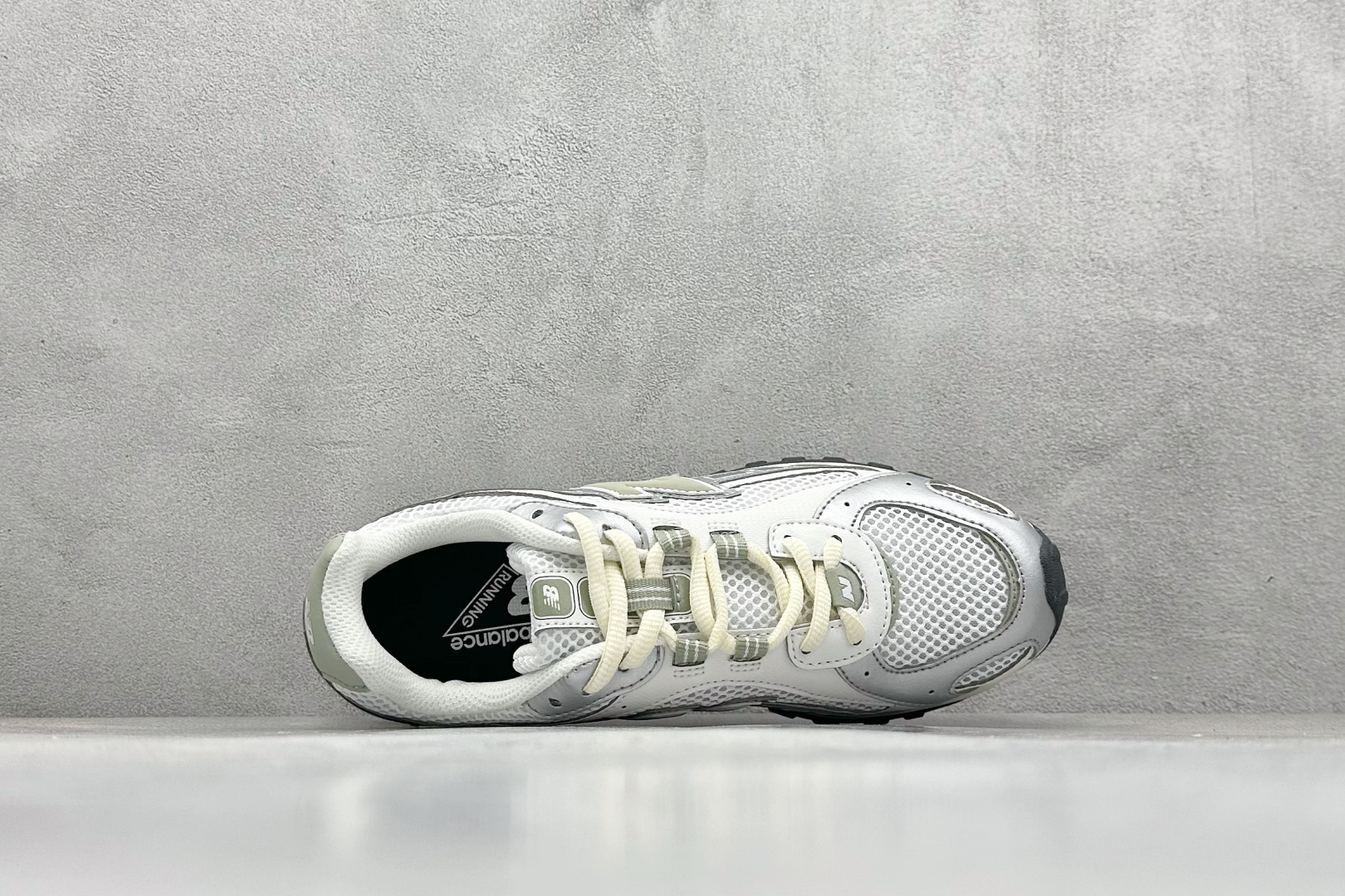 190 New Balance 新百伦204 复古休闲运动百搭老爹跑步鞋 U204LSWB