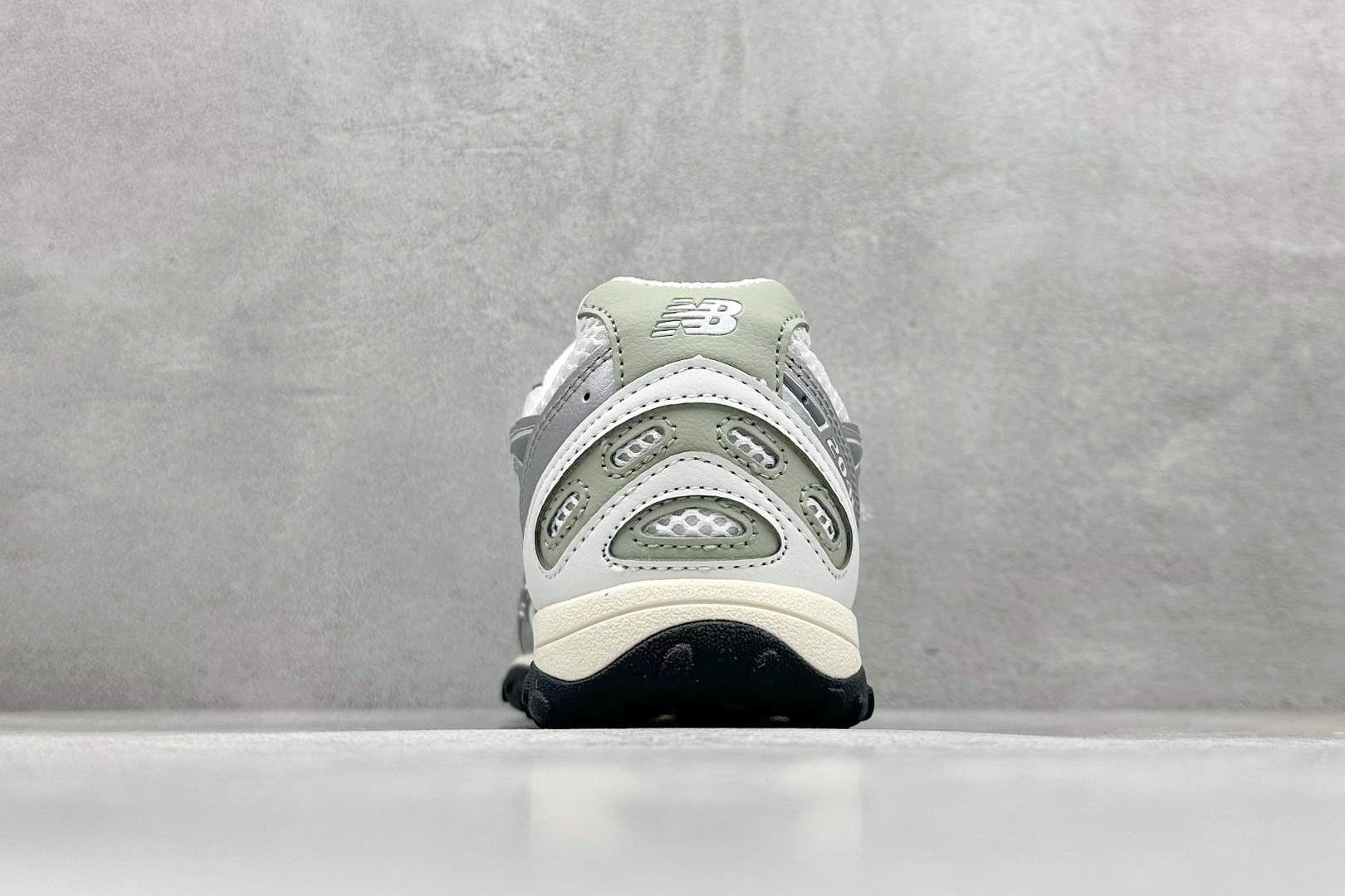 190 New Balance 新百伦204 复古休闲运动百搭老爹跑步鞋 U204LSWB