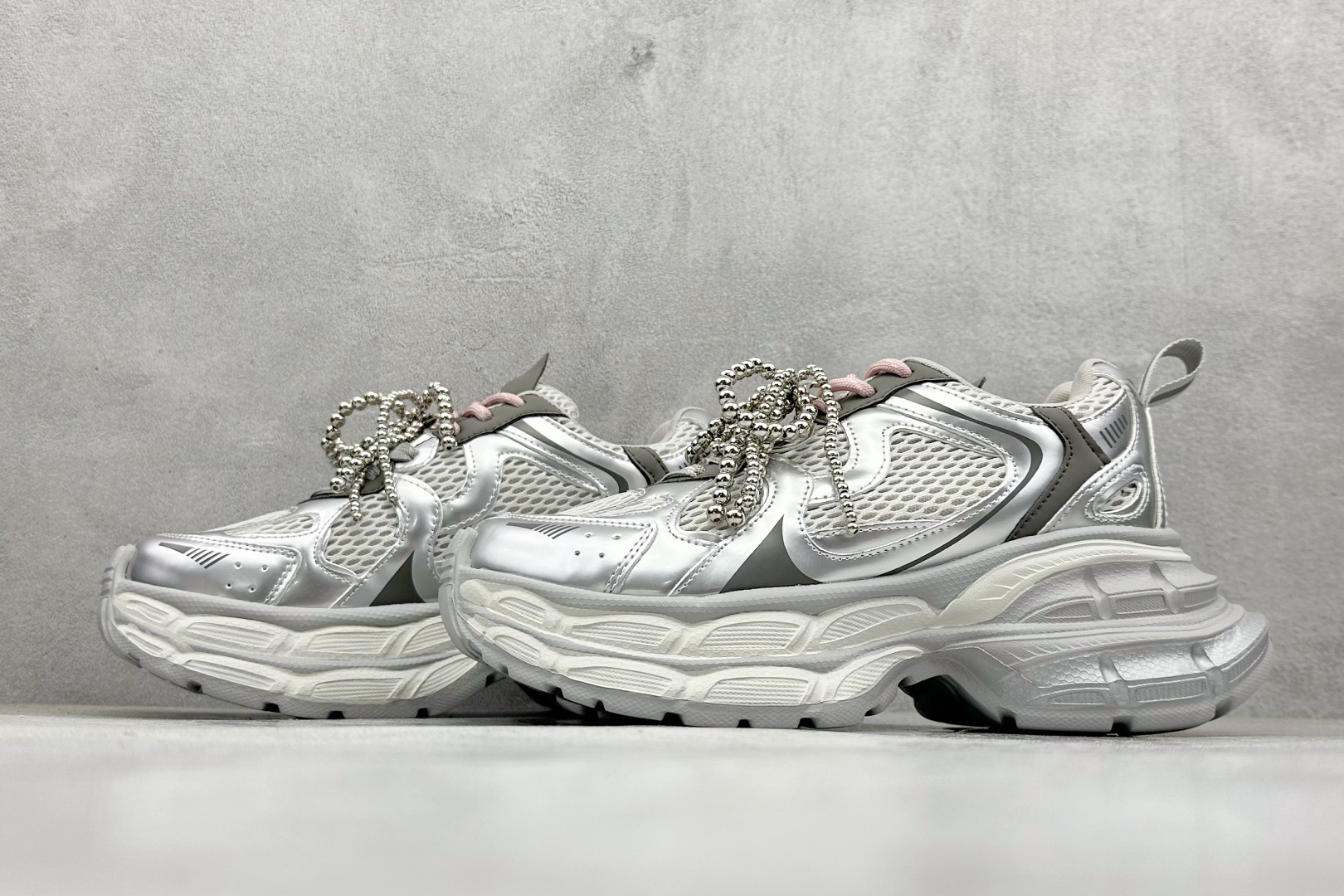 220 GG-CC Chunky Low珍珠休闲运动厚底增高老爹鞋