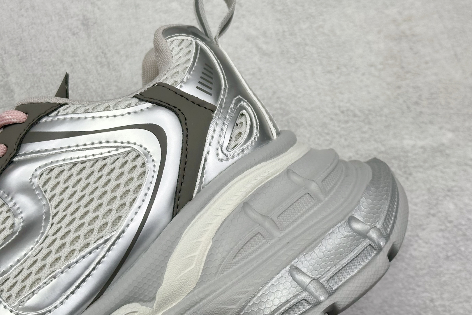 220 GG-CC Chunky Low珍珠休闲运动厚底增高老爹鞋