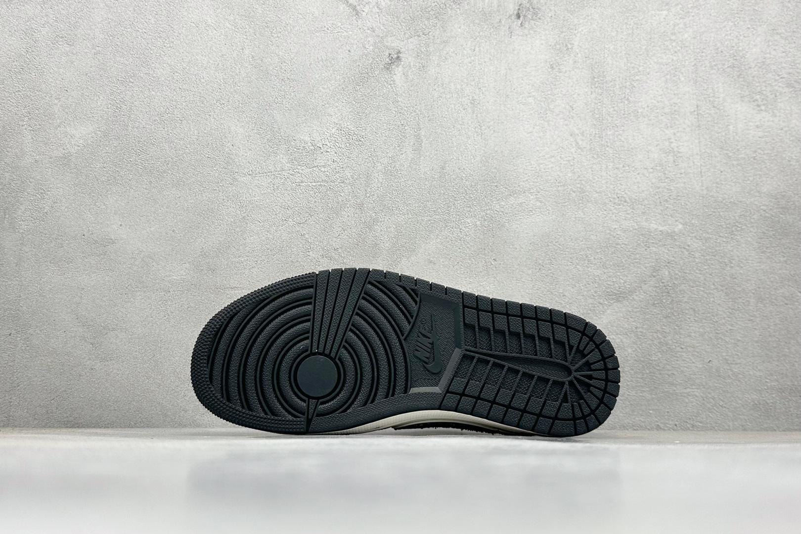 Travis Scott x Fragment Design x Air Jordan 1 Low SP AJ1 乔1 LV联名 米黑牛仔 低帮文化休闲板鞋 JW1188-143-莆田鞋,莆田鞋货源,高仿鞋,高仿鞋货源,安福档口,莆田高仿鞋,莆田鞋批发,高仿鞋批发,莆田高仿运动鞋,高仿运动鞋,莆田运动鞋 Travis Scott x Fragment Design x Air Jordan 1 Low SP AJ1 乔1 LV联名 米黑牛仔 低帮文化休闲板鞋 JW1188-143