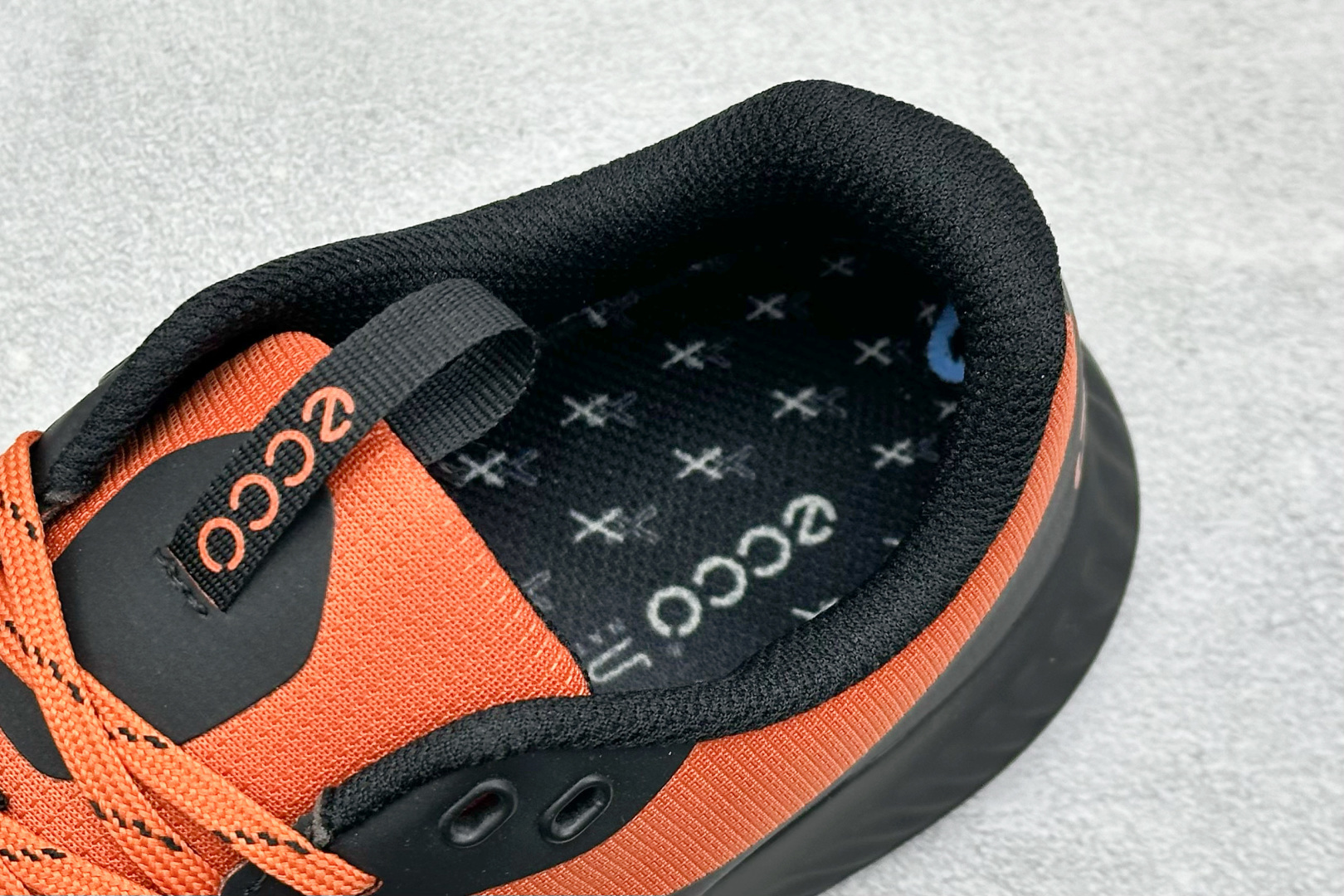 ECCO爱步老爹鞋男士夏季新款 全头层百搭潮流户外运动鞋 875825