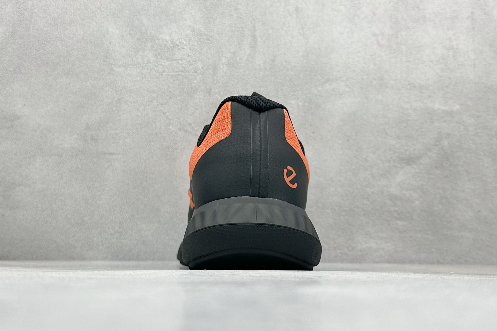 ECCO爱步老爹鞋男士夏季新款 全头层百搭潮流户外运动鞋 875825