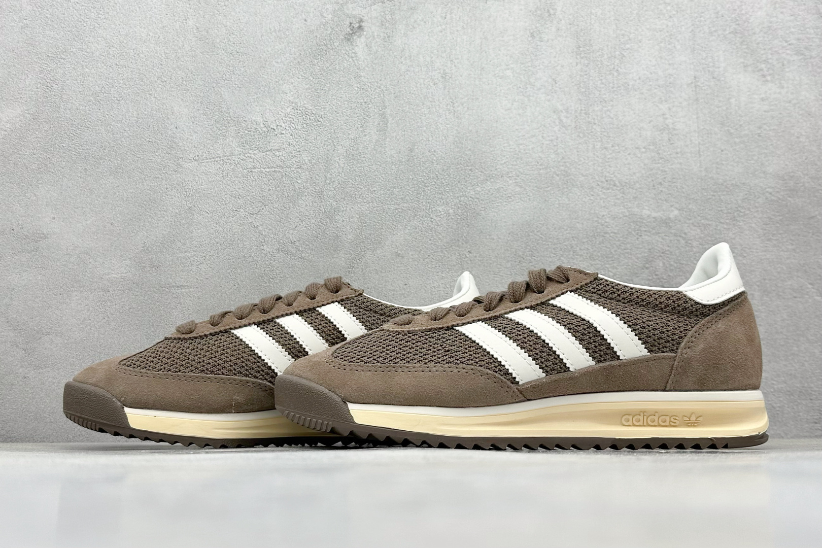 BF版 AD Originals SL 72 经典复古轻便休闲运动慢跑鞋 JS8774