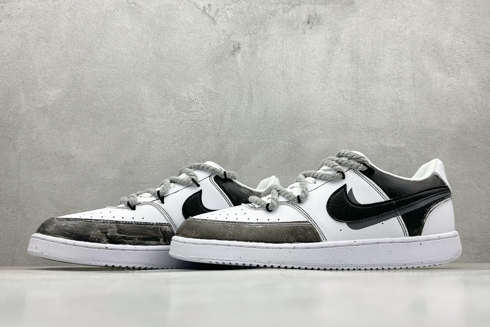 Nike Court Vision Low 绑带手绘涂鸦 休闲运动板鞋 低帮百搭透气休闲运动板 DH2987-101-莆田鞋,莆田鞋货源,高仿鞋,高仿鞋货源,安福档口,莆田高仿鞋,莆田鞋批发,高仿鞋批发,莆田高仿运动鞋,高仿运动鞋,莆田运动鞋 Nike Court Vision Low 绑带手绘涂鸦 休闲运动板鞋 低帮百搭透气休闲运动板 DH2987-101