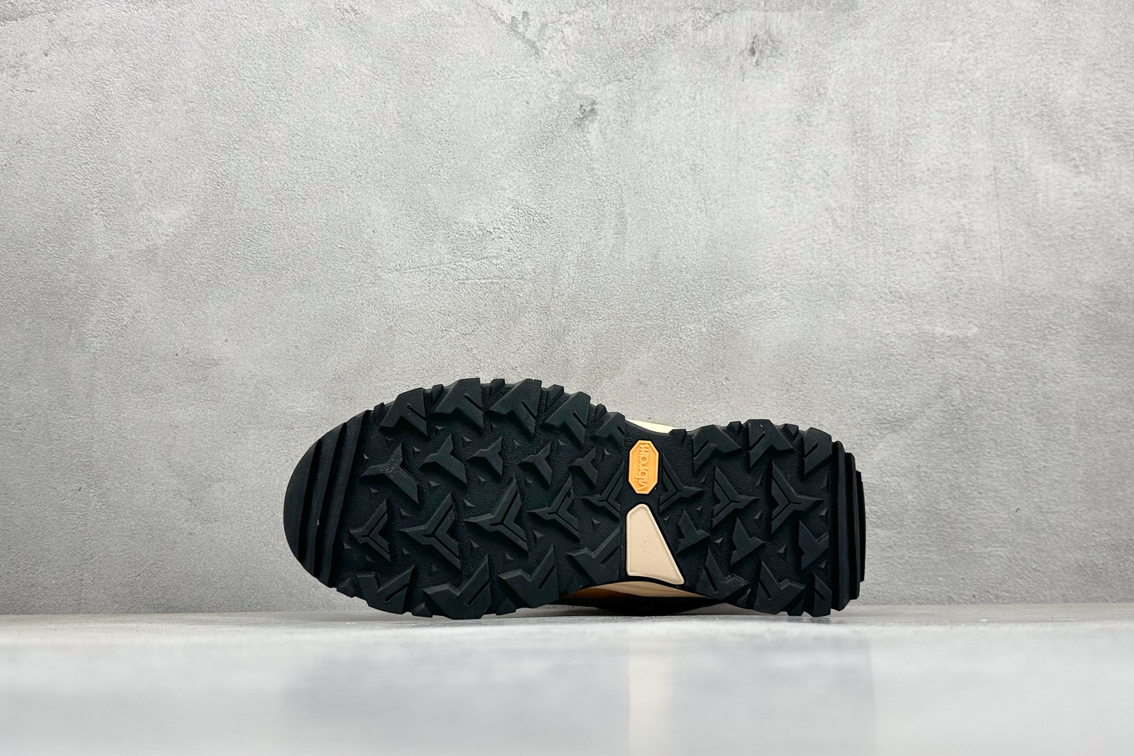 220 The North Face 北面 Thermoball 舒适百搭防滑耐磨 低帮 越野跑步鞋 8AAB-WK2