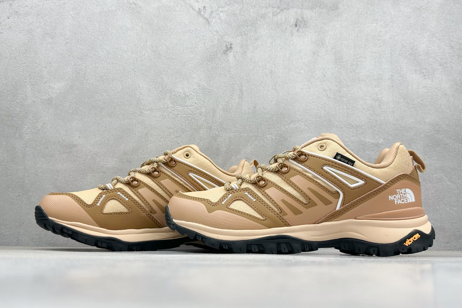 220 The North Face 北面 Thermoball 舒适百搭防滑耐磨 低帮 越野跑步鞋 8AAB-WK2