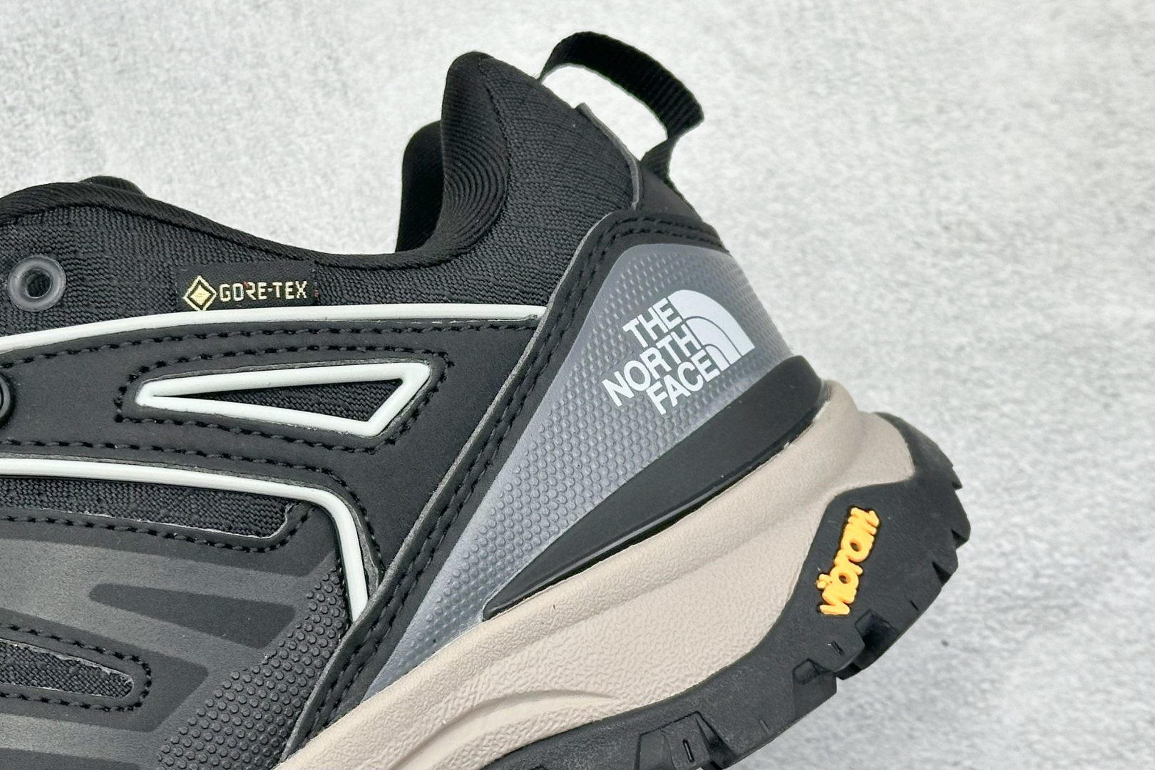 220 The North Face 北面 Thermoball 舒适百搭防滑耐磨 低帮 越野跑步鞋 8AA9KT0