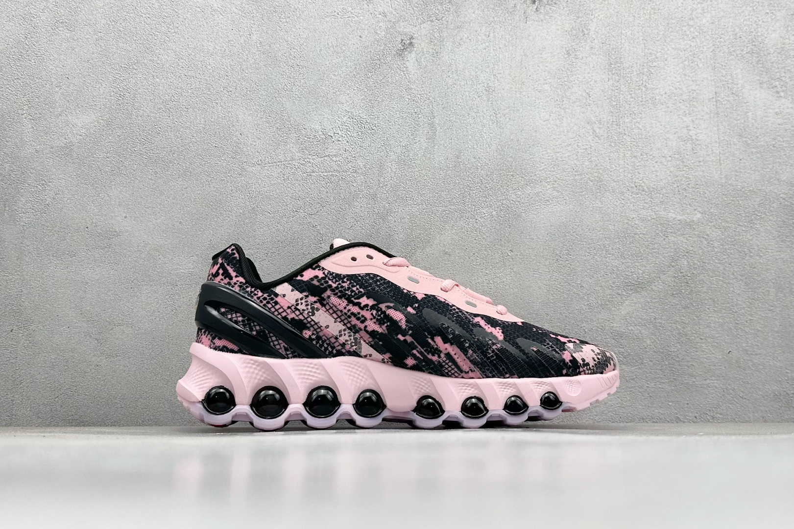 YH版 Nk Air Dn8 耐克运动舒适减震气垫跑步鞋 HF5509-001