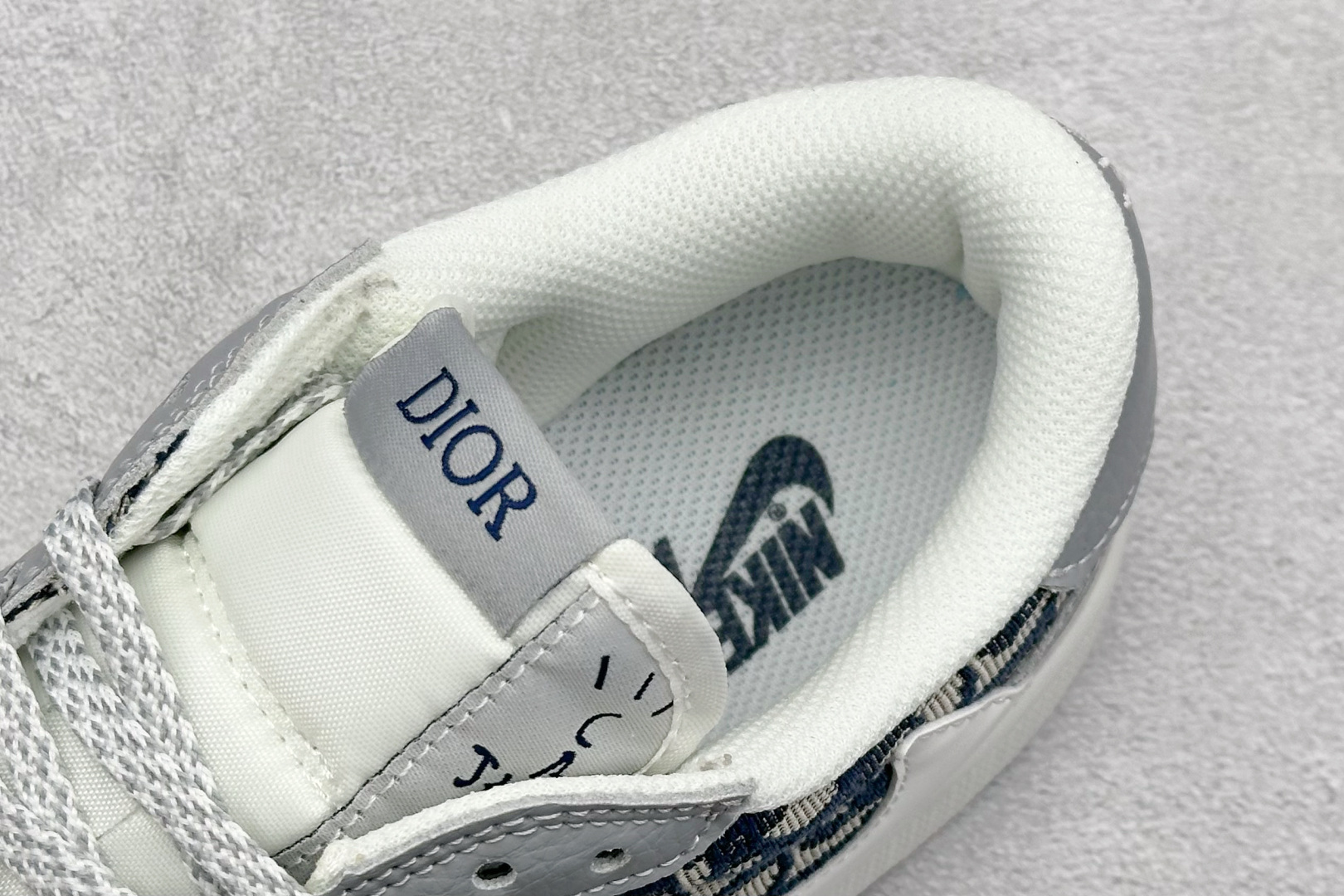 XC版Travis Scott x Fragment Design x Air Jordan 1 Low SP AJ1 乔1 迪奥联名 经典灰花纹 低帮文化休闲板鞋 DZ5899-004