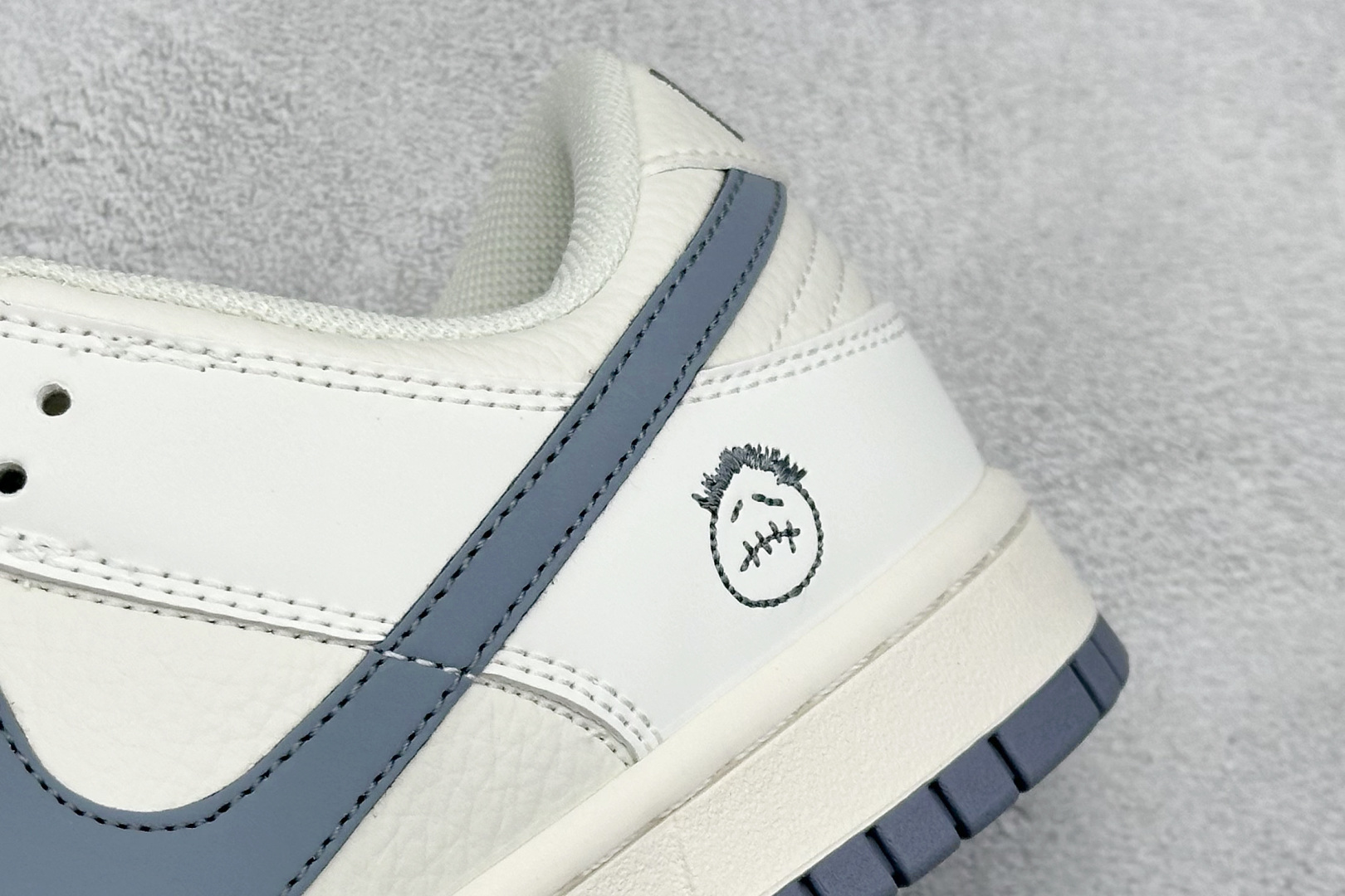 280 XC版Nike SB Dunk Low 灰勾鬼脸 周年高端定制 低帮休闲板鞋 CS1688-120