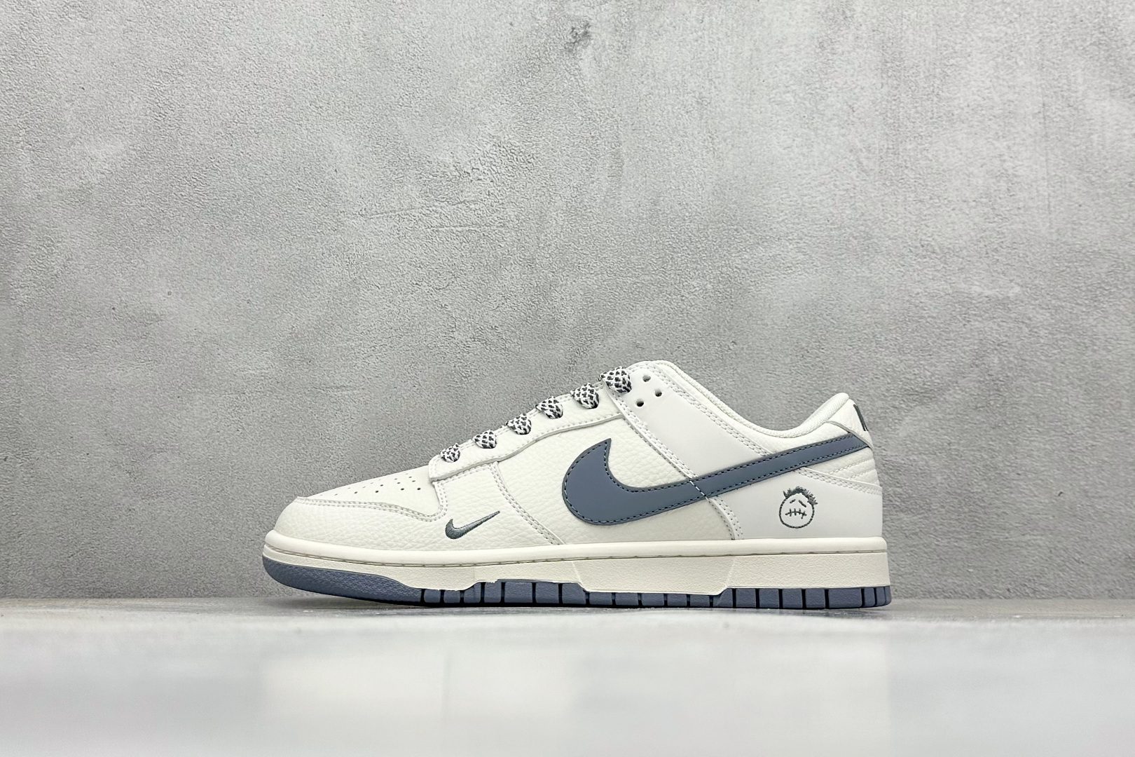280 XC版Nike SB Dunk Low 灰勾鬼脸 周年高端定制 低帮休闲板鞋 CS1688-120
