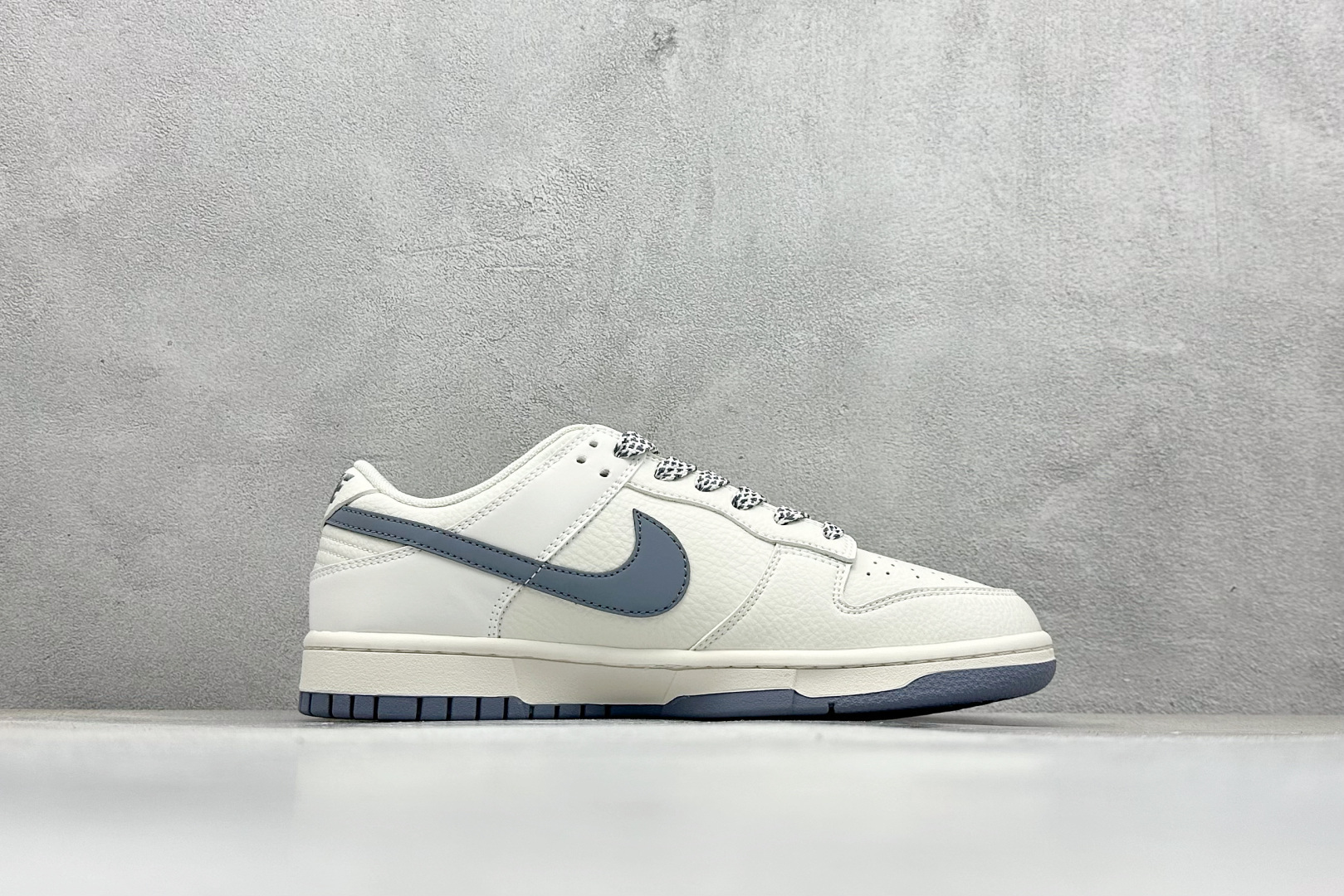 280 XC版Nike SB Dunk Low 灰勾鬼脸 周年高端定制 低帮休闲板鞋 CS1688-120