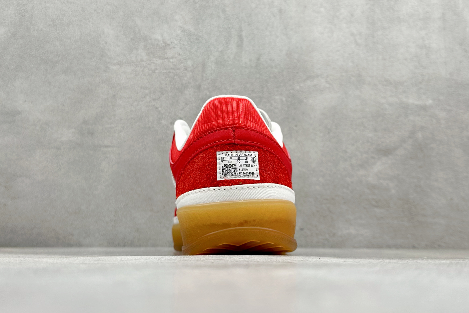 170 Bad Bunny x Adidas Gazelle Indoor 联名款 三叶草复古休闲防滑耐磨低帮板鞋 JS5054