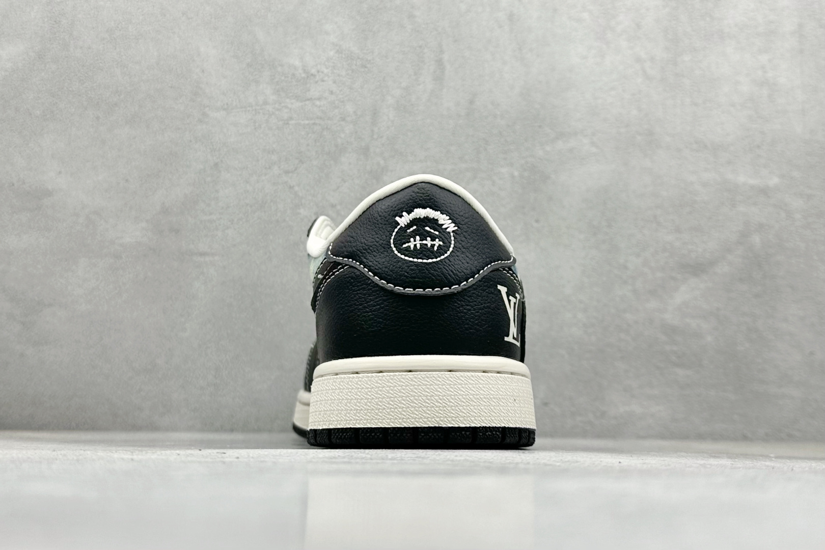 SC版Travis Scott x Fragment Design x Air Jordan 1 Low SP AJ1 乔1 LV联名 复古牛仔 低帮文化休闲板鞋 LD2028-045