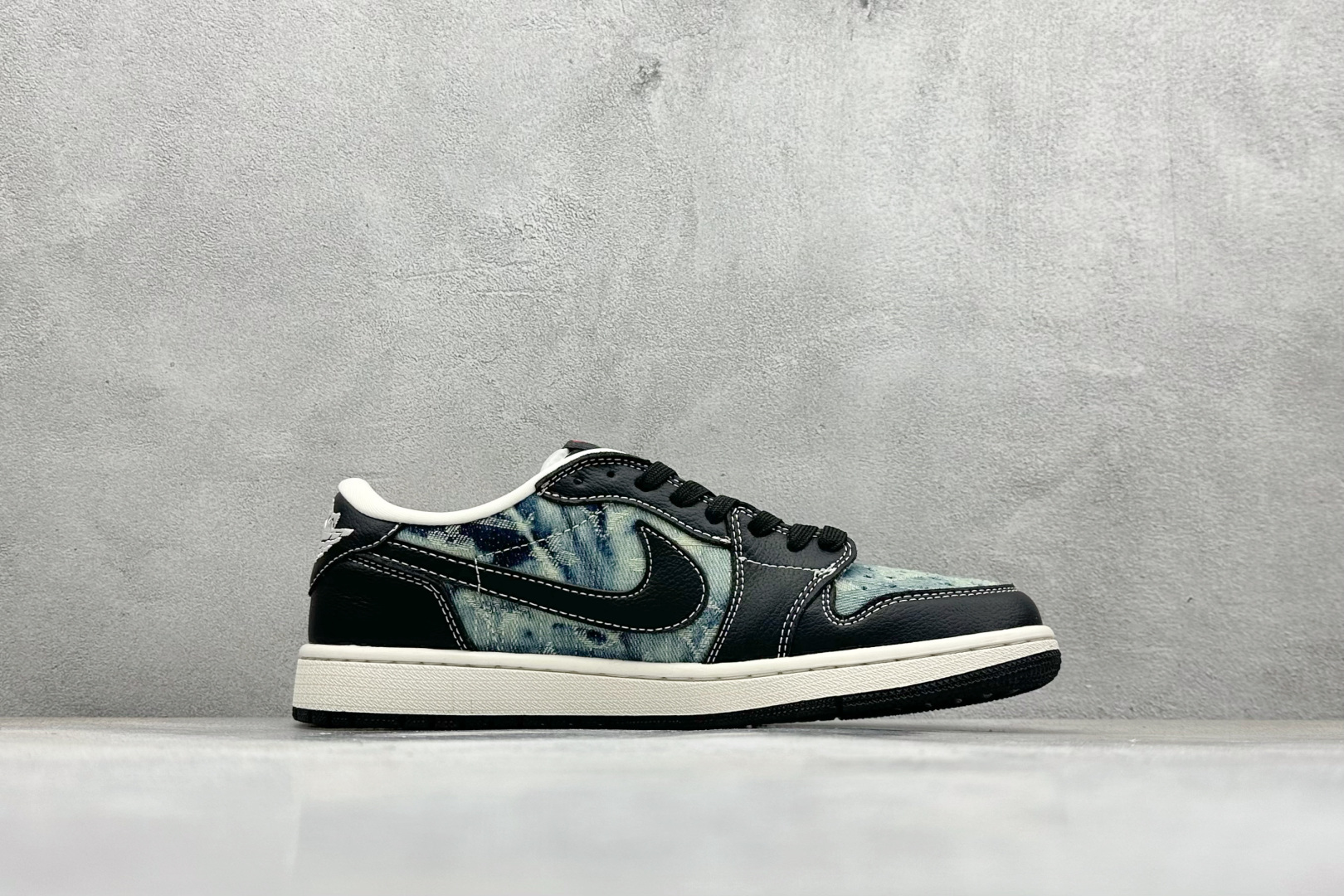 SC版Travis Scott x Fragment Design x Air Jordan 1 Low SP AJ1 乔1 LV联名 复古牛仔 低帮文化休闲板鞋 LD2028-045