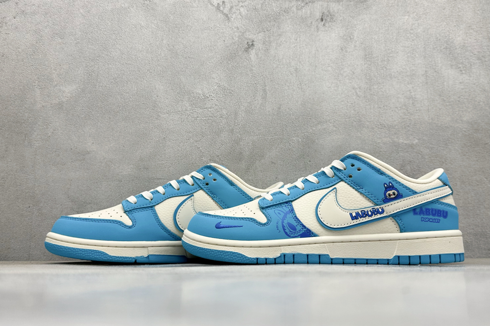 280 XC版Nike SB Dunk Low x LABUBU 蓝白小勾 DG2025-008