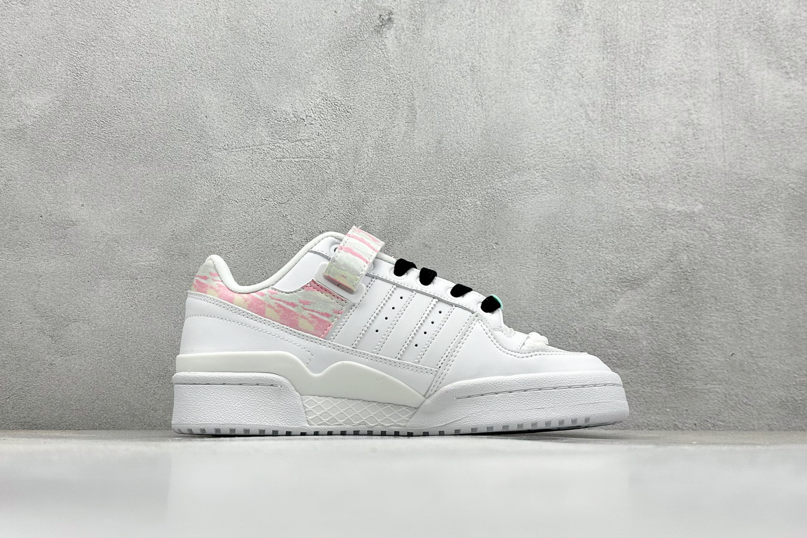 170 AD Forum 84 Low 低帮百搭潮流休闲运动板鞋 FY5119