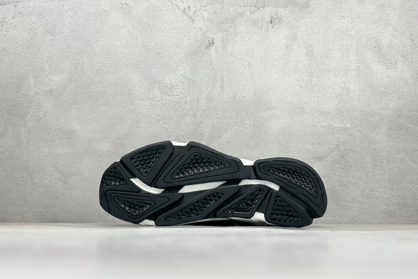 190 AD Boo X9000L4 系列复古爆米花跑鞋 S23669