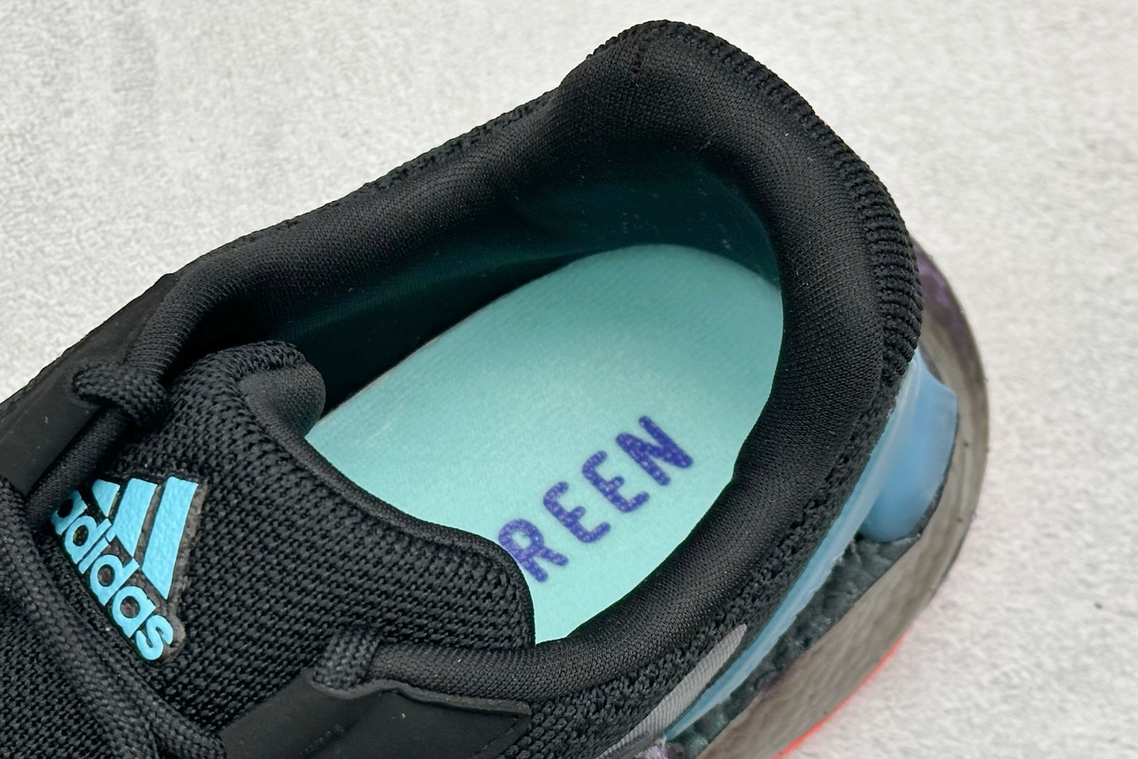 190 AD Boo X9000L4 系列复古爆米花跑鞋 S23665