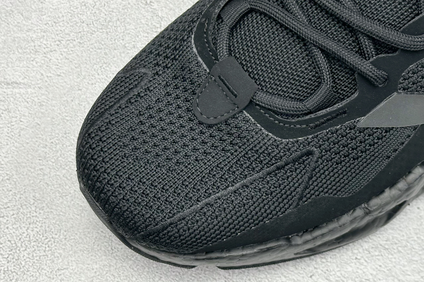 190 AD Boo X9000L4 系列复古爆米花跑鞋 #整体造型极具速度感 S23667