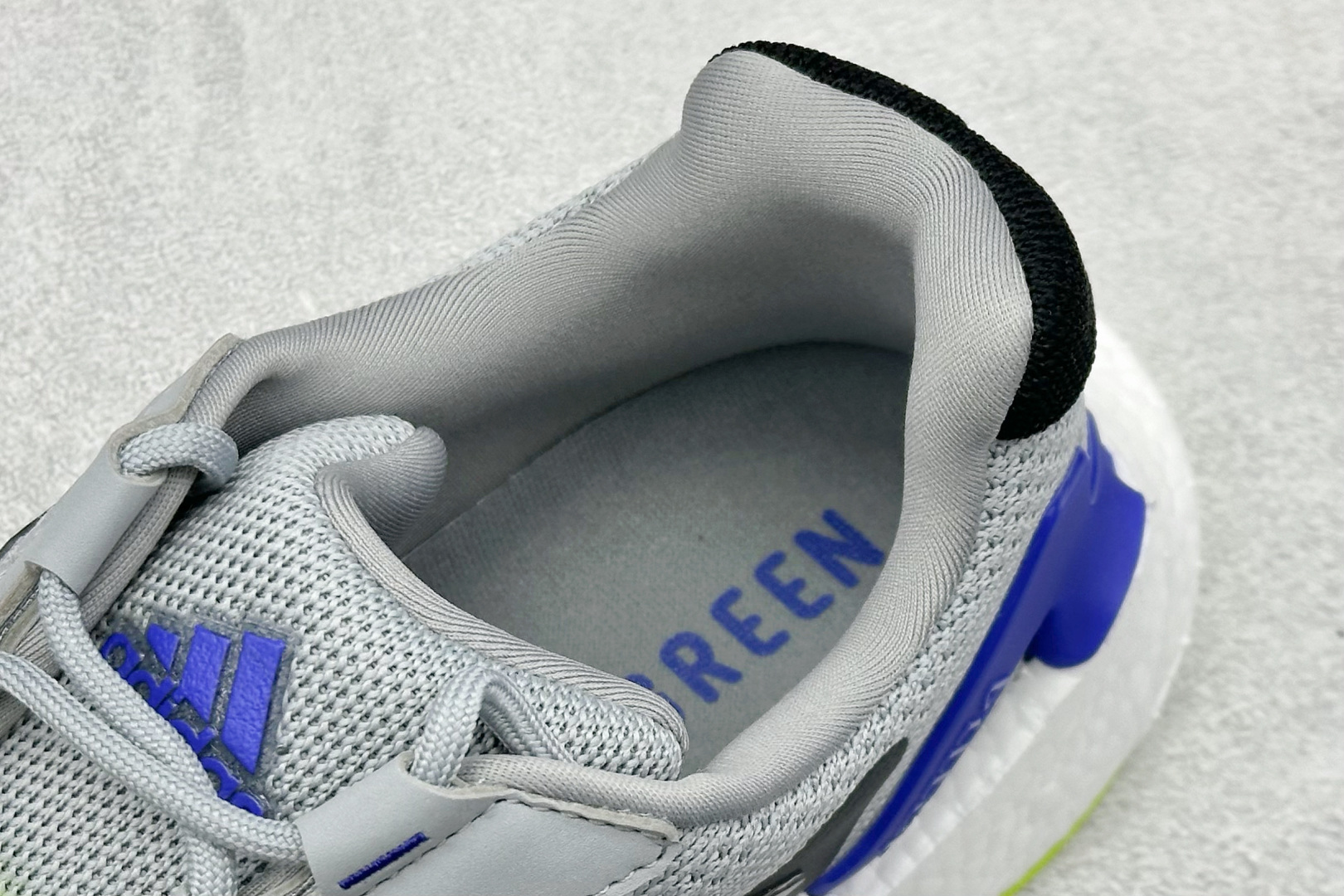 190 AD Boo X9000L4 系列复古爆米花跑鞋 #整体造型极具速度感 S23683