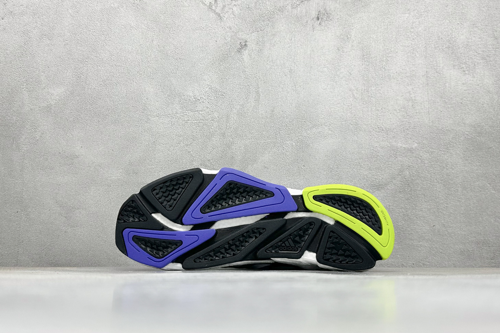 190 AD Boo X9000L4 系列复古爆米花跑鞋 #整体造型极具速度感 S23683