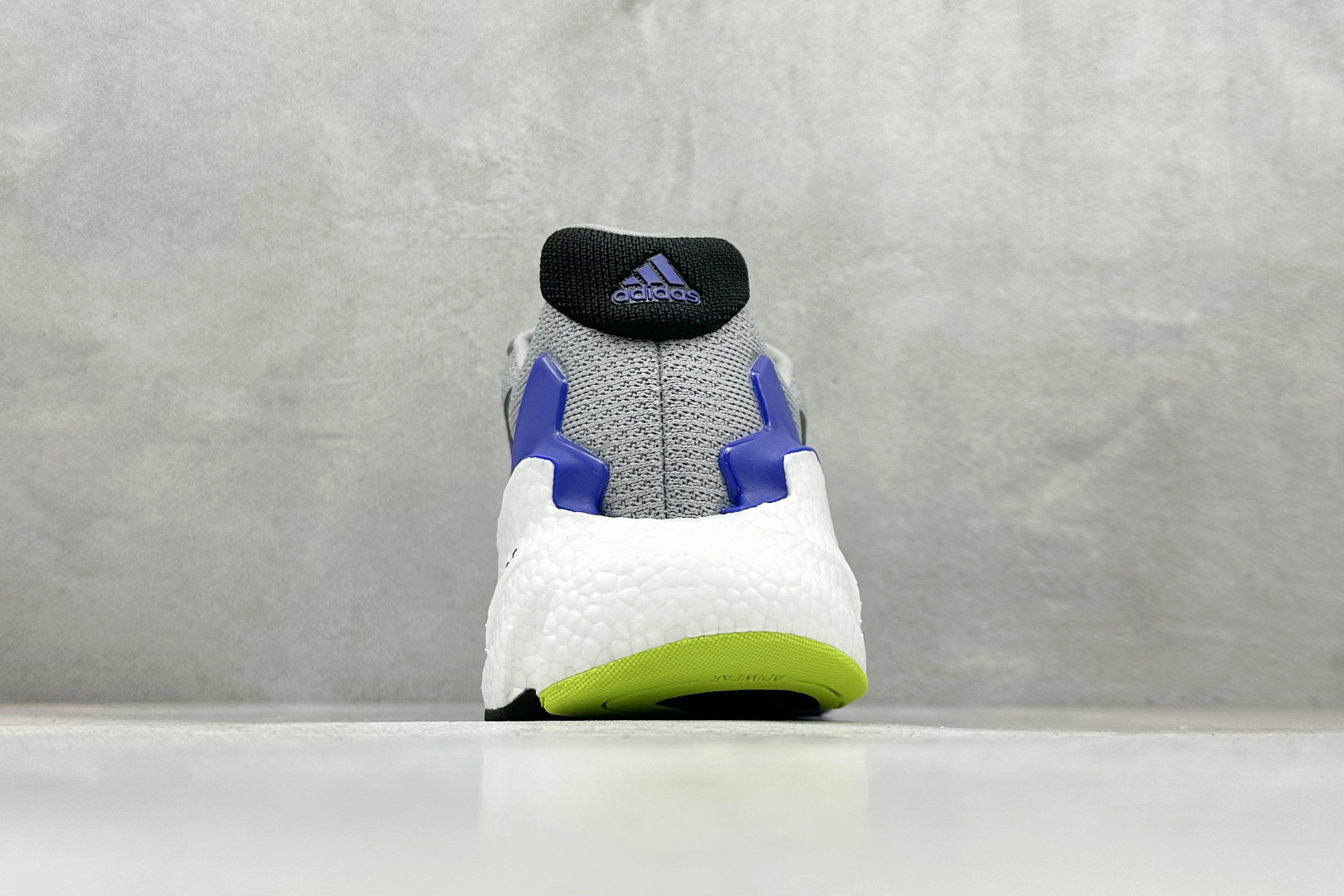 190 AD Boo X9000L4 系列复古爆米花跑鞋 #整体造型极具速度感 S23683