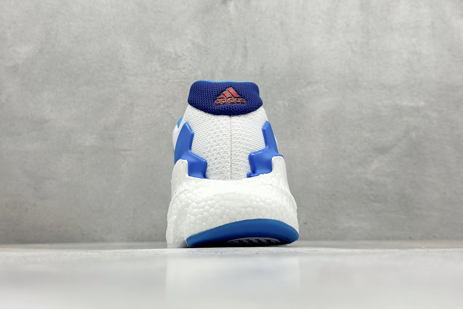 190 AD Boo X9000L4 系列复古爆米花跑鞋 #整体造型极具速度感 GY1333