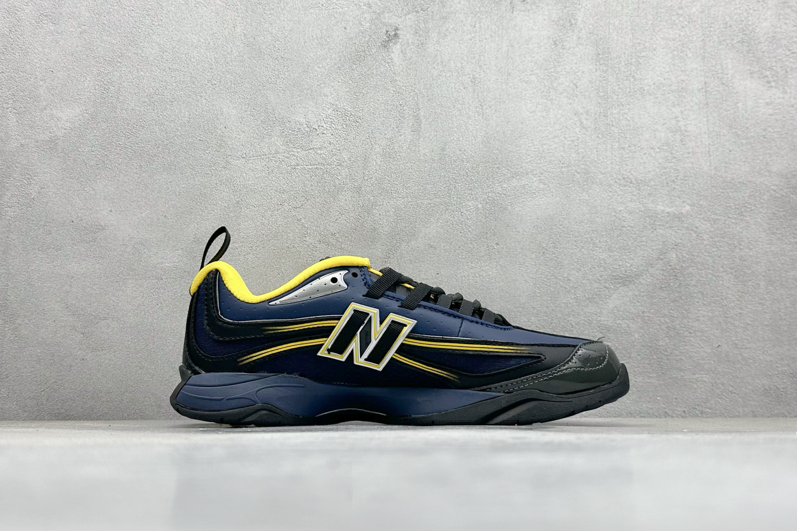 190 RA版ALDxNew Balance RC56 新百伦 NB 舒适耐磨 低帮 休闲跑步鞋 URC56AD1-Chinese UA Cheap High Quatity Brand Clothes Bags handbags Sneakers wholesale wholesaler seller from China Factory suppliers Fashion Clothing Shoes best Quality Beautiful Price 190 RA版ALDxNew Balance RC56 新百伦 NB 舒适耐磨 低帮 休闲跑步鞋 URC56AD1
