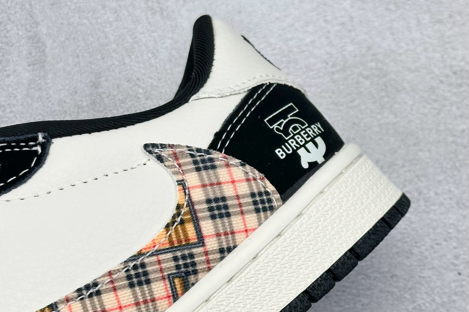 XC版Travis Scott x Fragment Design x Air Jordan 1 Low SP AJ1 乔1 联名款 低帮文化休闲板鞋 XS2025-048