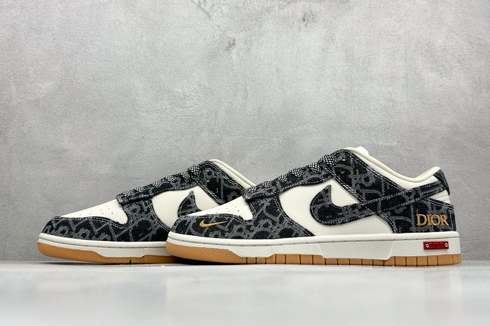 SC版Nike SB Dunk Low 迪奥联名 墨纹牛仔 高端定制 低帮休闲板鞋 SD6688-001