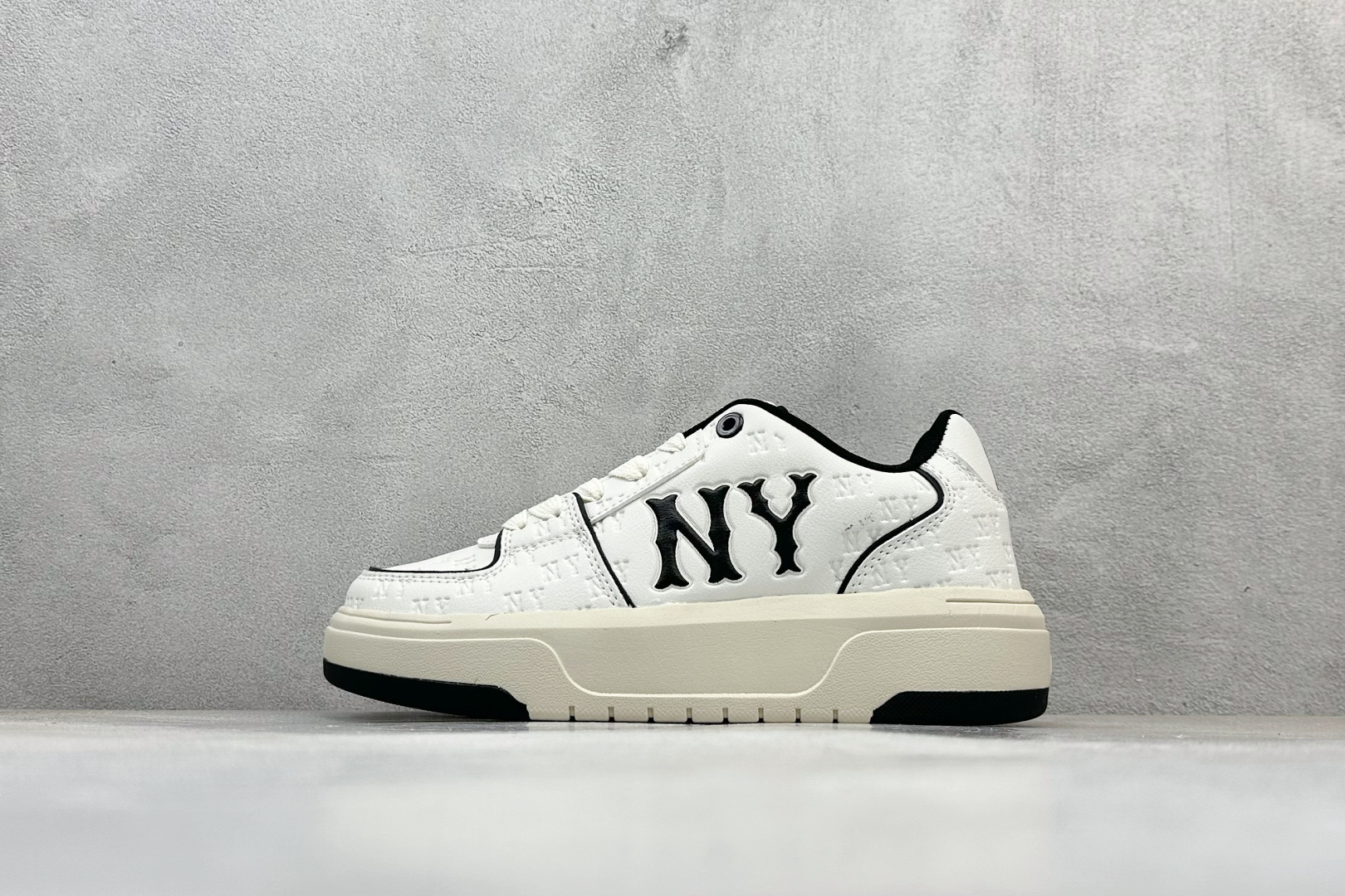 180 MLB Chunky Liner 学长鞋系列低帮老爹风轻量增高厚底百搭慢跑鞋