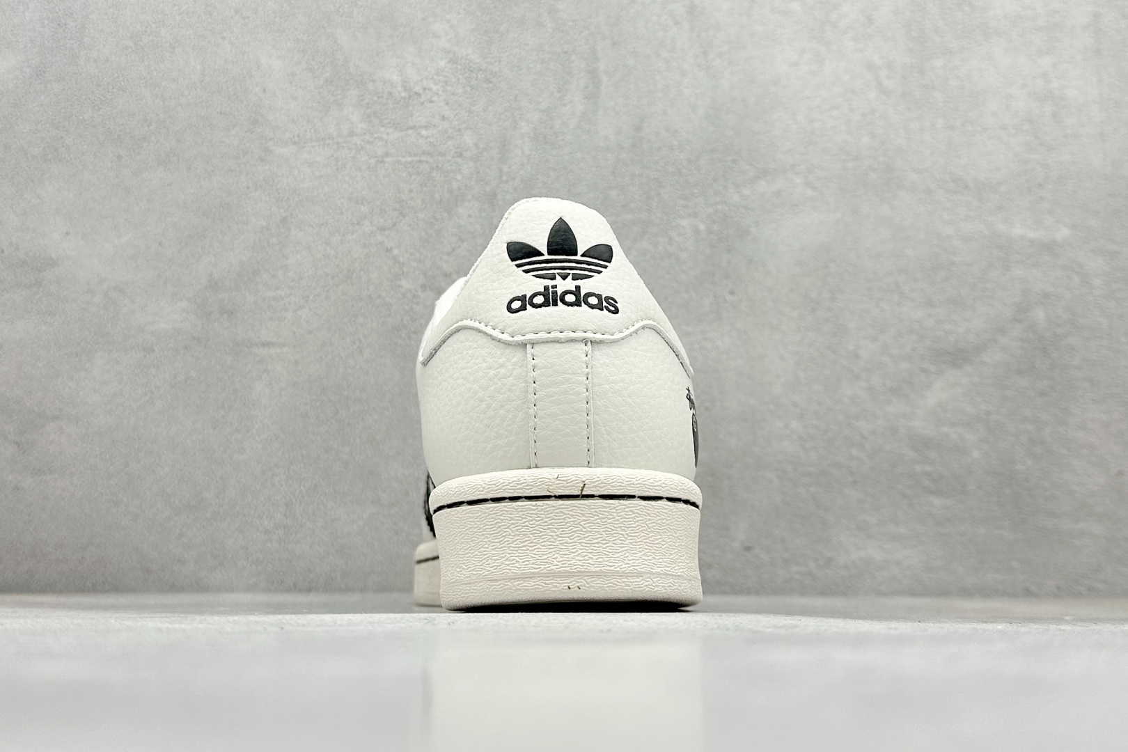 220 AD Originals Superstar x Stussy 白黑 SD6816