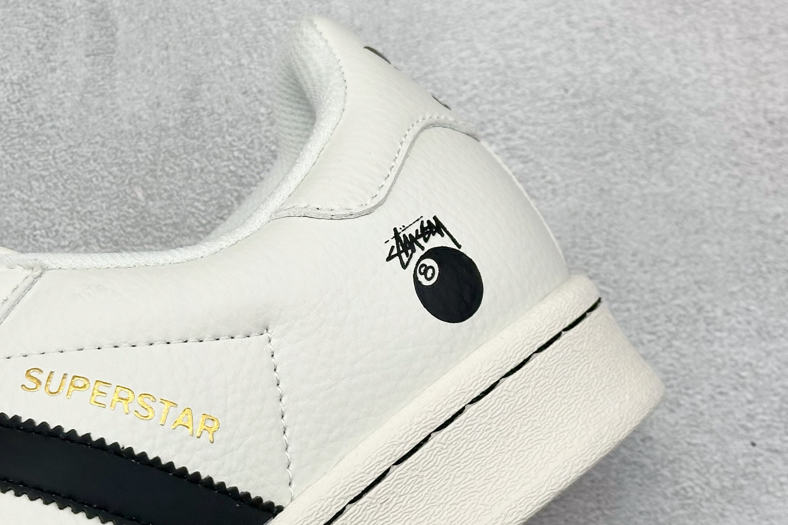 220 AD Originals Superstar x Stussy 白黑 SD6816