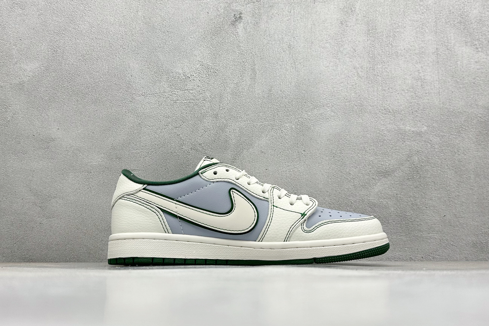 Travis Scott x Fragment Design x Air Jordan 1 Low SP AJ1 乔1 Supreme联名 米灰军绿 低帮文化休闲板鞋 JW1188-149