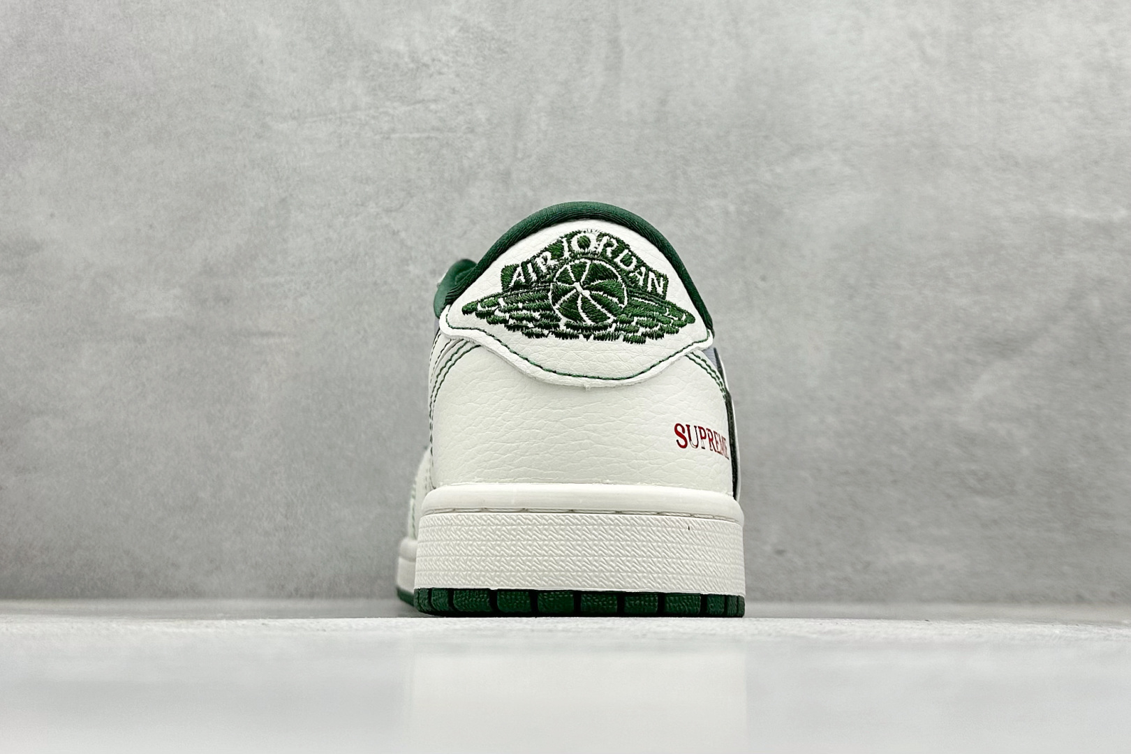 Travis Scott x Fragment Design x Air Jordan 1 Low SP AJ1 乔1 Supreme联名 米灰军绿 低帮文化休闲板鞋 JW1188-149