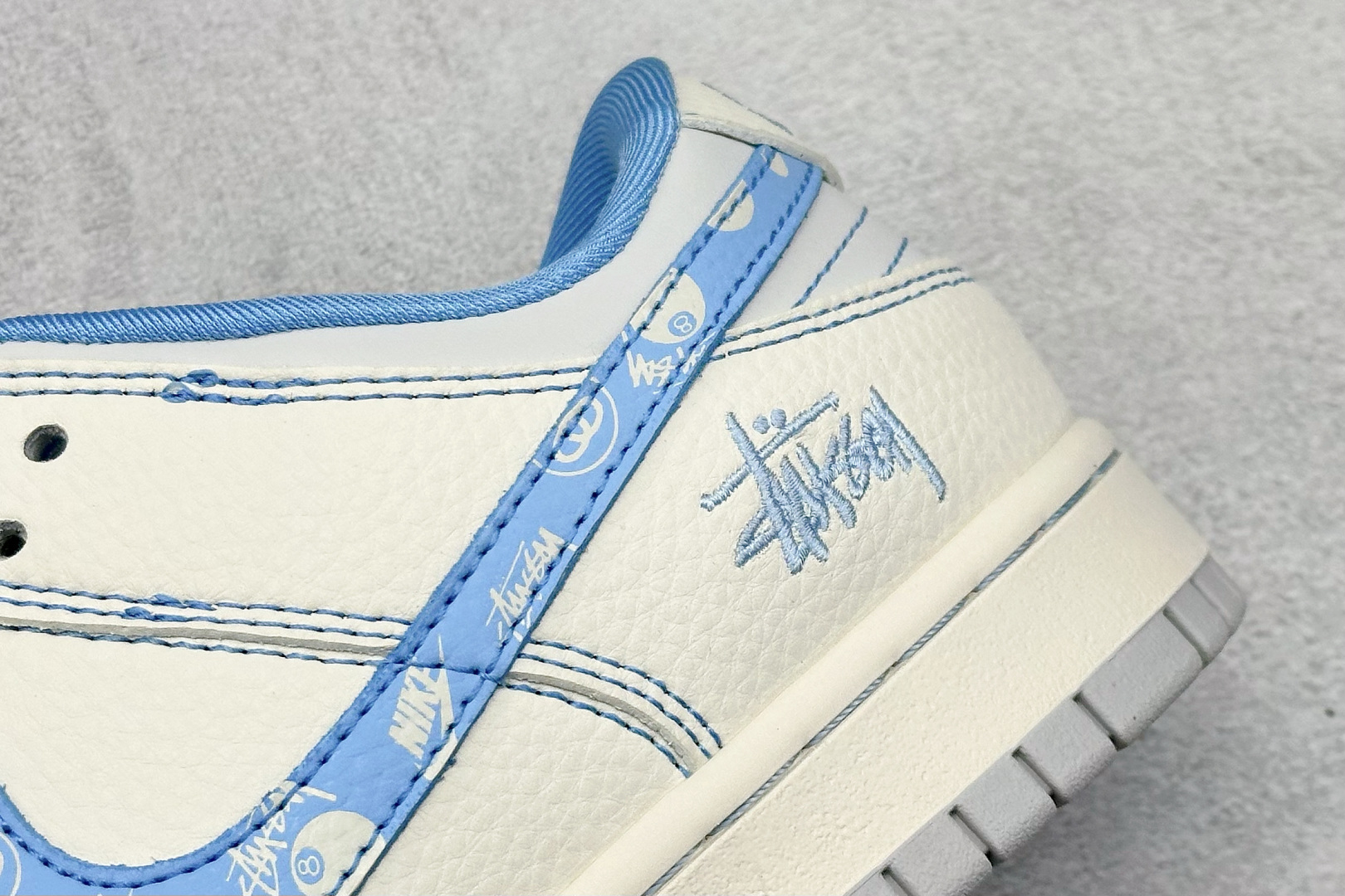 Nike SB Dunk Low x Stussy 白蓝小勾 XF8698-082