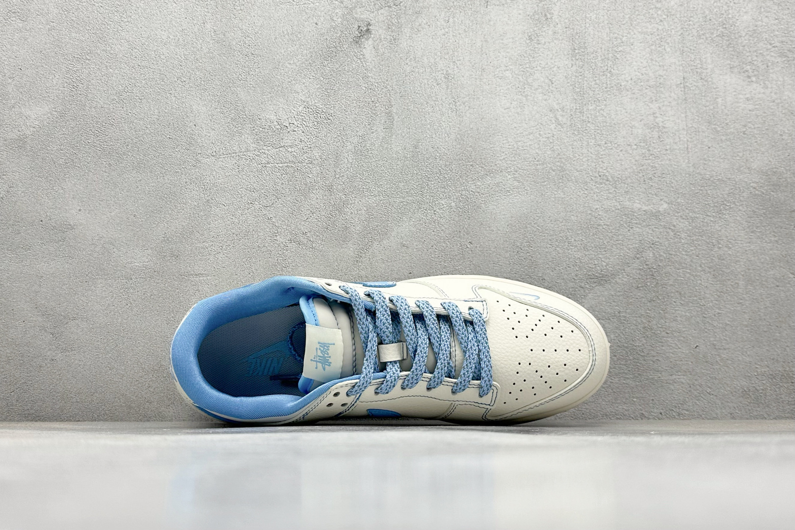 Nike SB Dunk Low x Stussy 白蓝小勾 XF8698-082