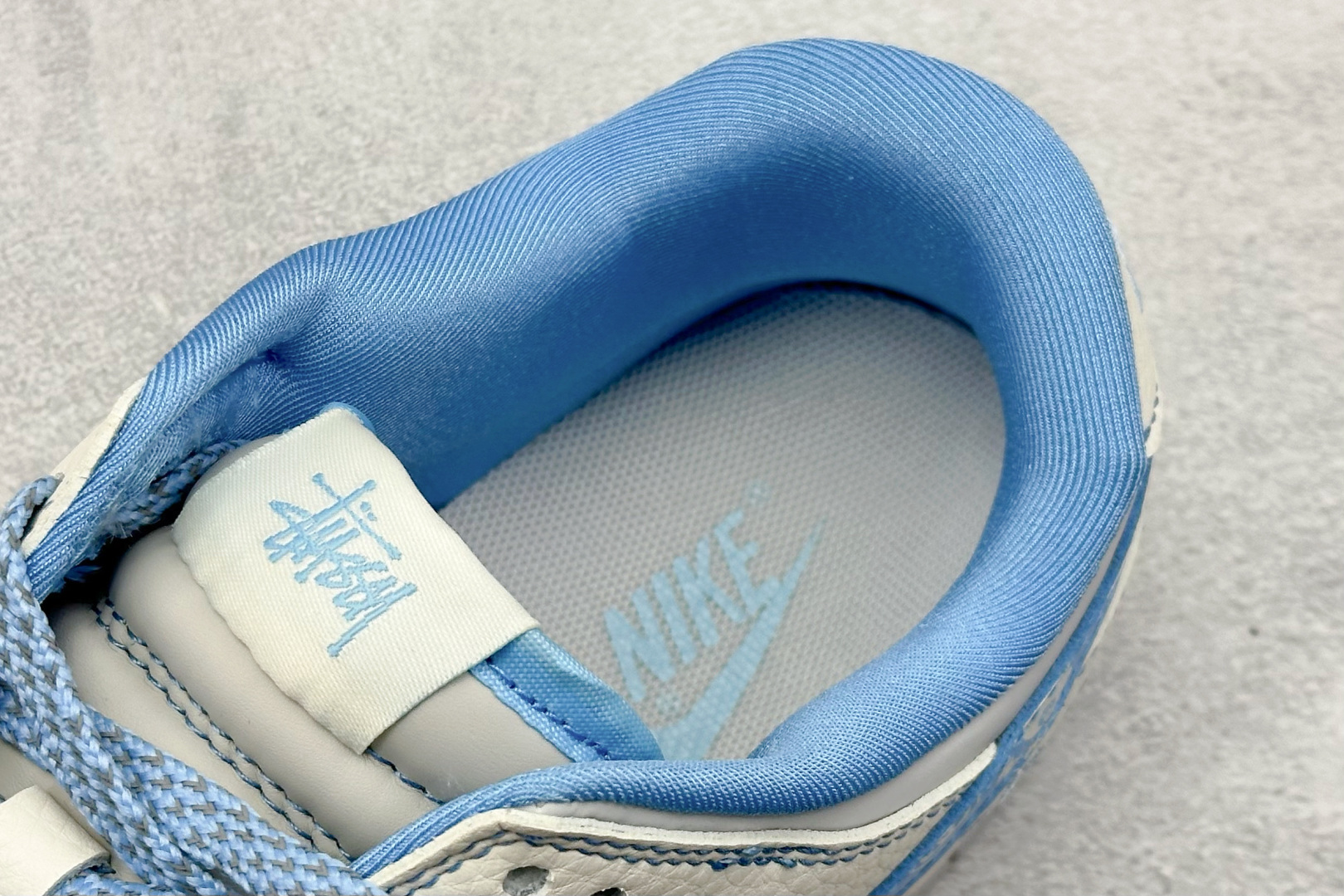 Nike SB Dunk Low x Stussy 白蓝小勾 XF8698-082