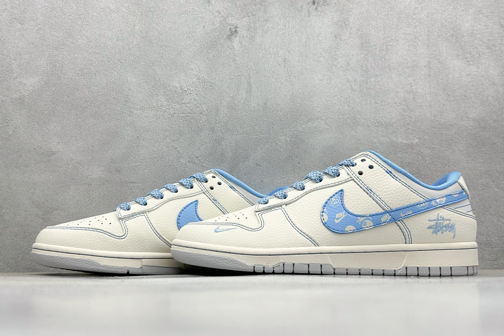 Nike SB Dunk Low x Stussy 白蓝小勾 XF8698-082