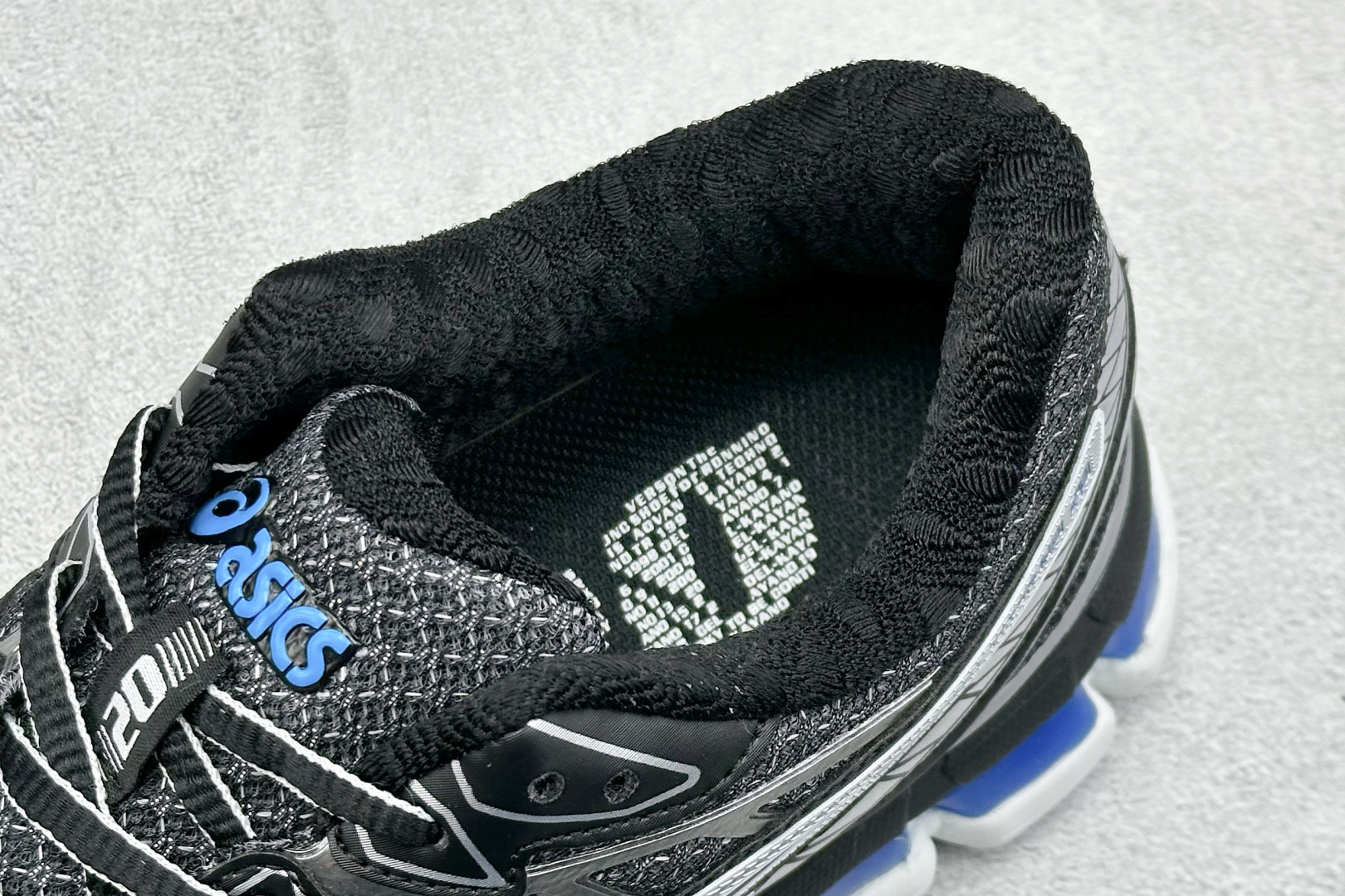 220 Asics GEL-KINETIC FLUENT 运动休闲透气专业跑鞋 1203A388-001