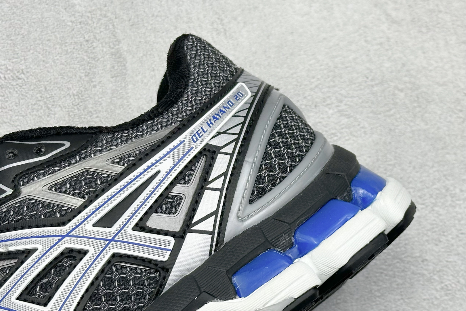 220 Asics GEL-KINETIC FLUENT 运动休闲透气专业跑鞋 1203A388-001