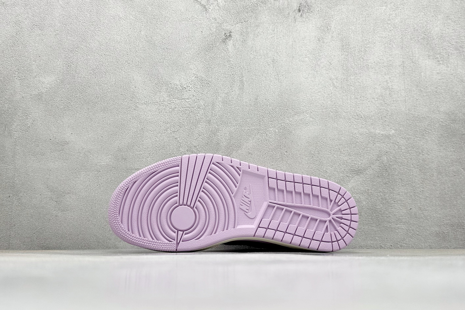 Travis Scott x Air Jordan 1 Low 低帮倒钩联名 DM7866-106