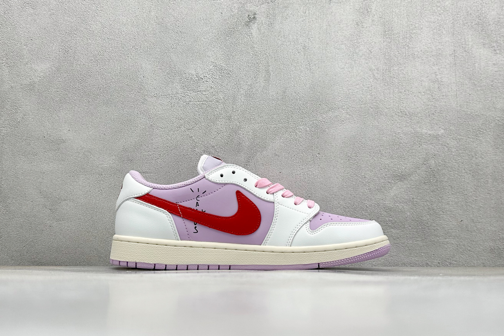 Travis Scott x Air Jordan 1 Low 低帮倒钩联名 DM7866-106