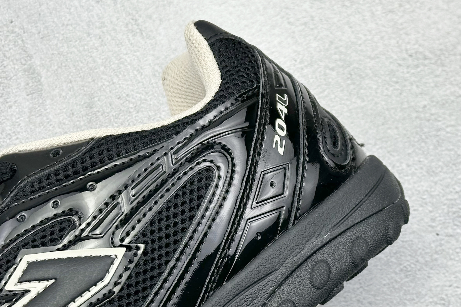 190 New Balance 204L系列 新百伦 薄底鞋 薄底皮质鞋带德训系 减震耐磨包裹性支撑轻便 低帮 生活休闲鞋 U204LMRA