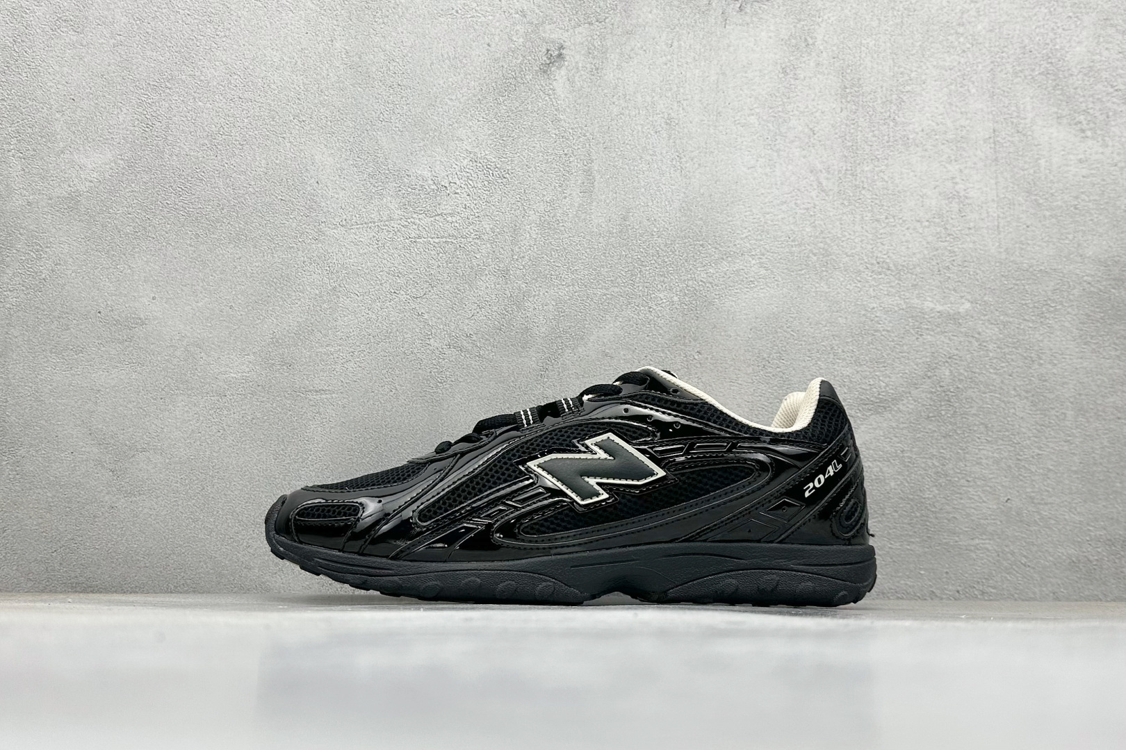 190 New Balance 204L系列 新百伦 薄底鞋 薄底皮质鞋带德训系 减震耐磨包裹性支撑轻便 低帮 生活休闲鞋 U204LMRA
