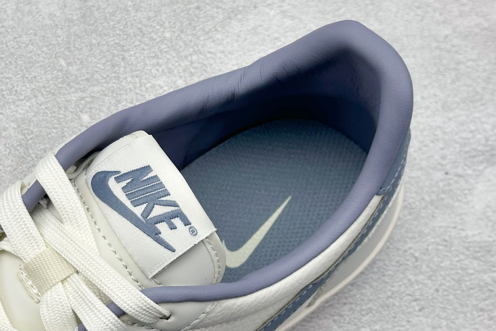 FS版 Nk Killsh II Leather 低帮休闲板鞋 HQ1657-106